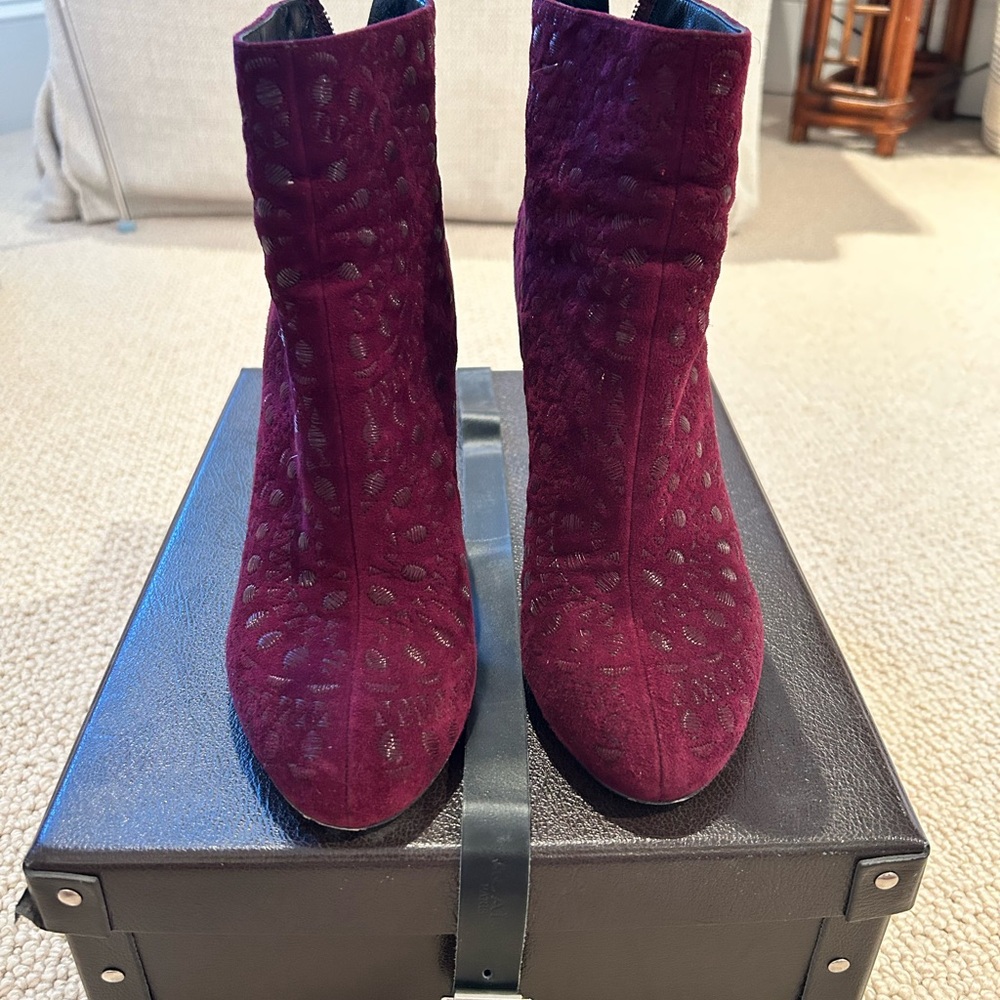 Alaia Burgundy Ankle Boots